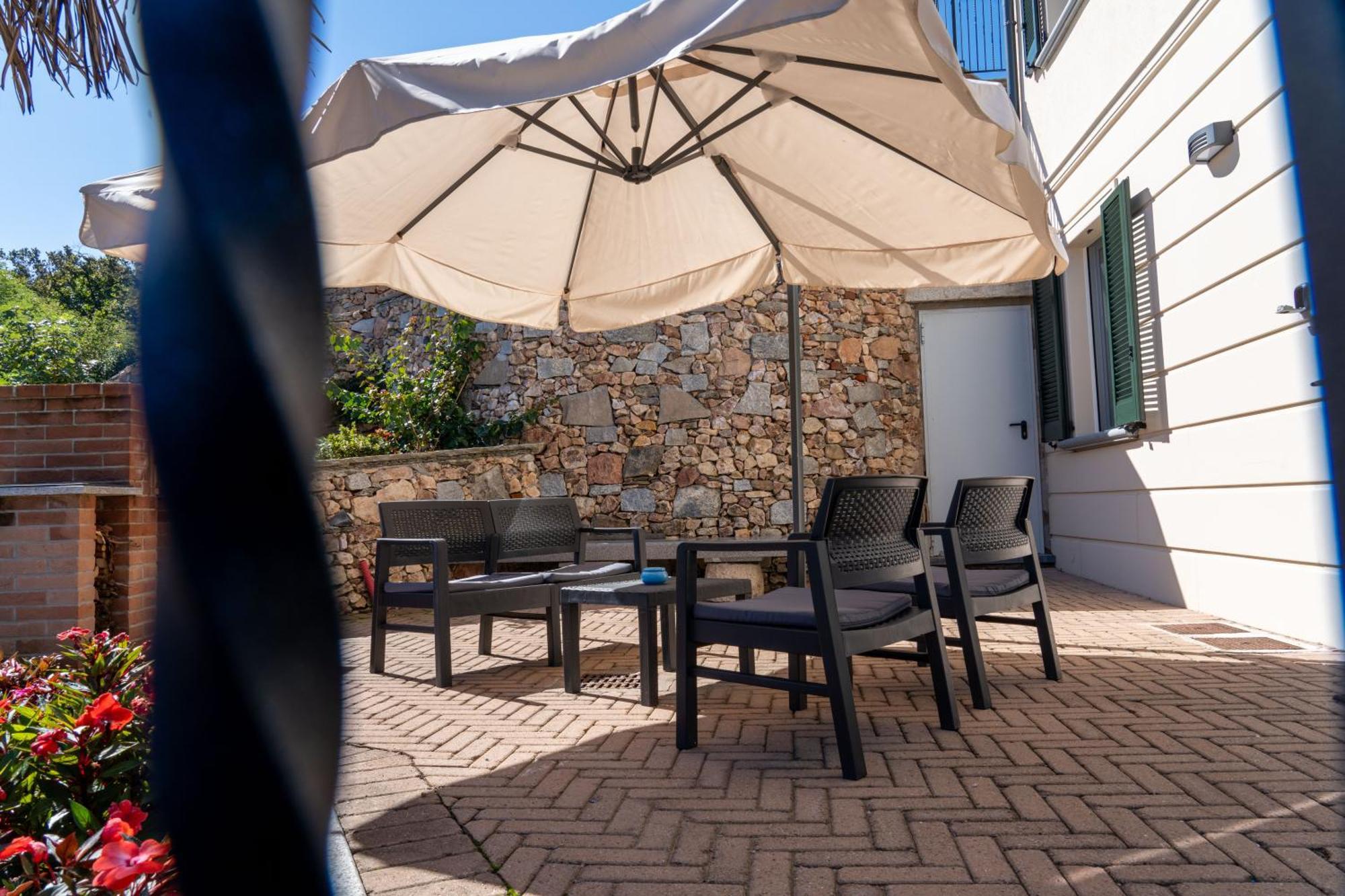 Villa San Carlo Arona Buitenkant foto